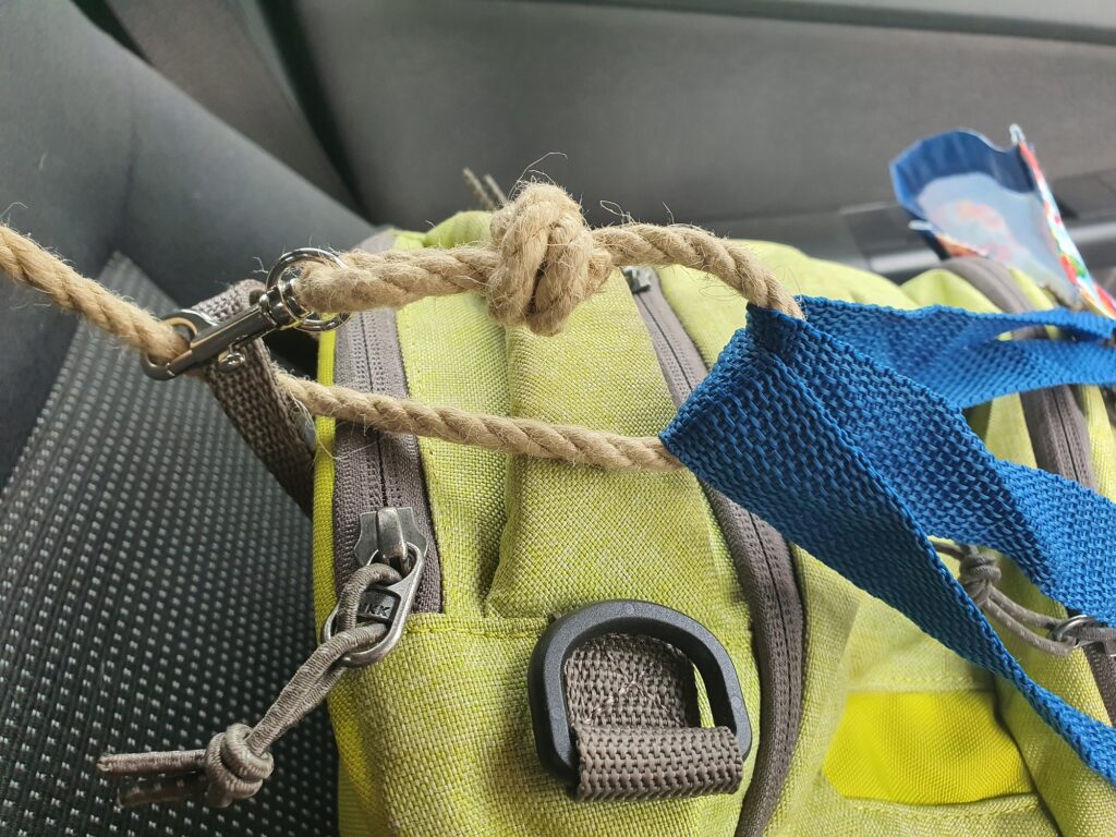 Bag Restraining Car Organiser & AntiBag Snatching Line Rope and